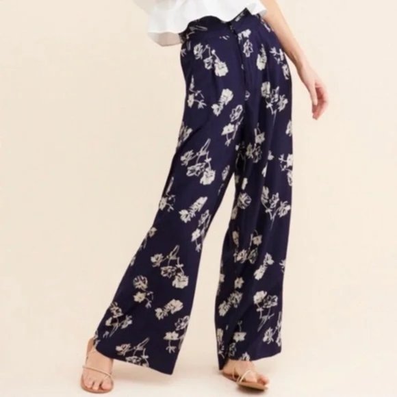 Urban Outfitters Diane Floral Paperbag Wide Leg Pants Size 6 - Picture 2 of 11